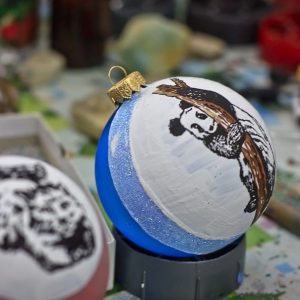 Фабрика елочных игрушек. Киев