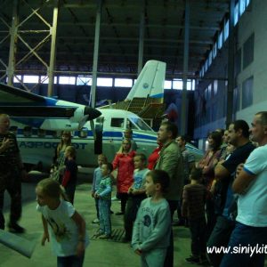 ekskursiya-v-avia-angar-nau-fotootchet 20